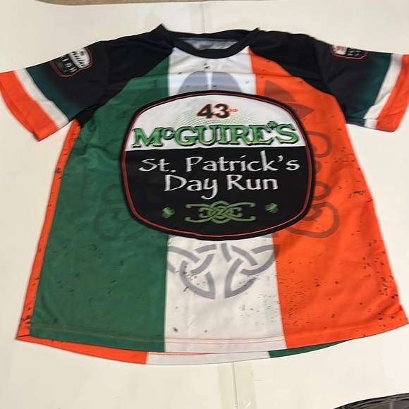 Other - McGuires St Pattys Day Jersey Bar Leprechaun Shirt Men’s XL